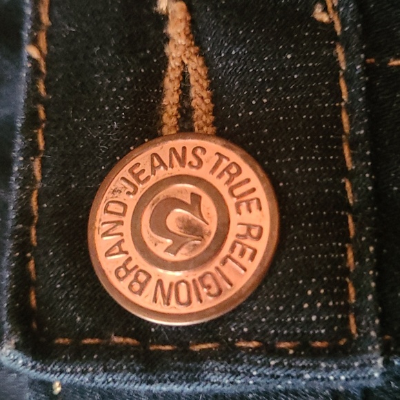 True Religion Joey Dark Wash Flare Cut Jeans - Picture 5 of 15